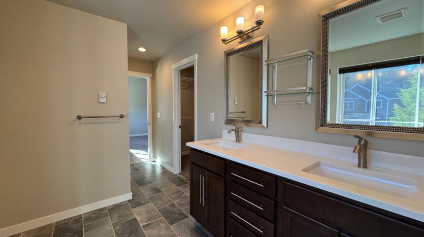 9000 Bay Cir - Blaine - Washington - 3 bed, 2.5 bath rental property