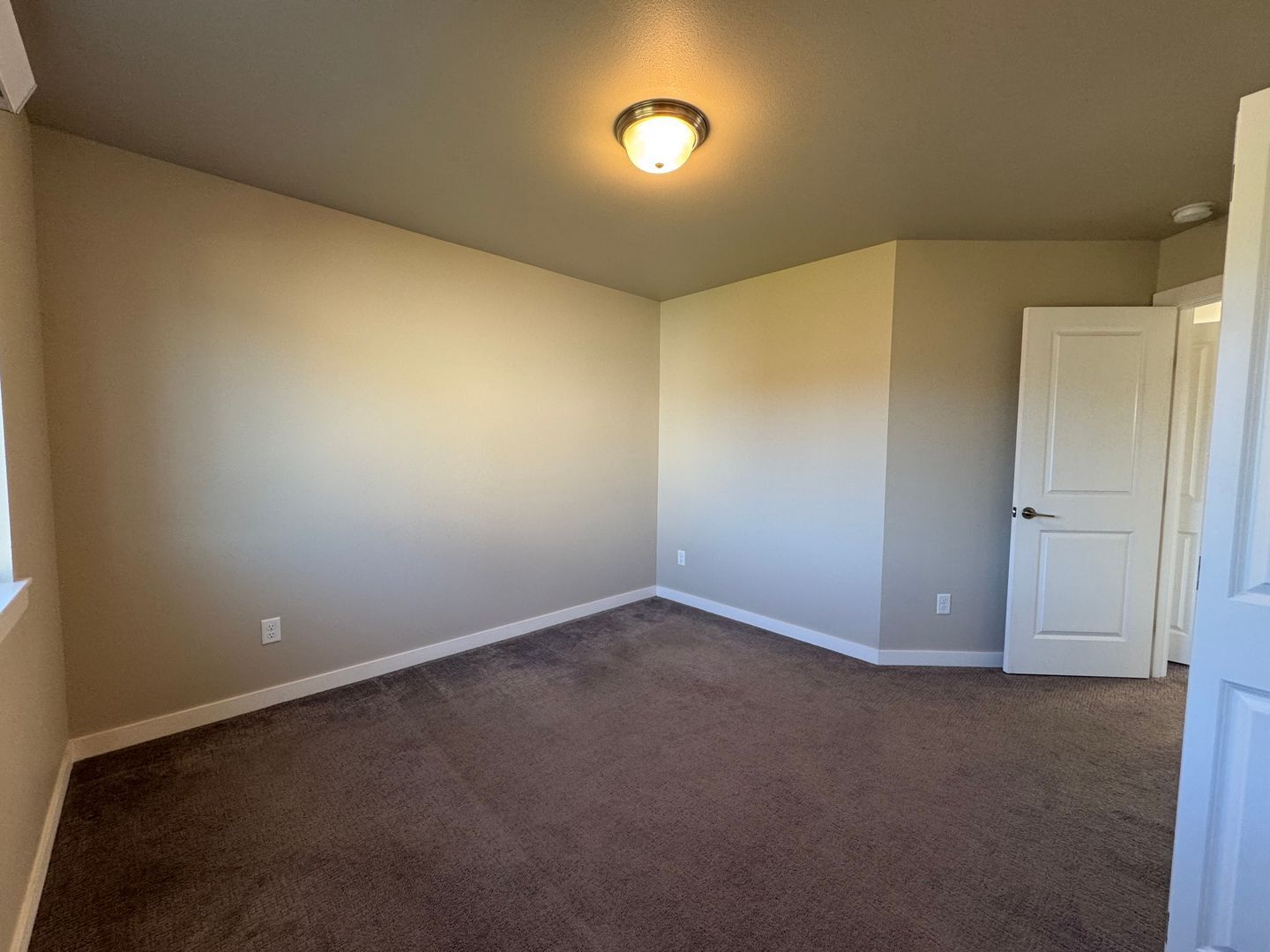 9000 Bay Cir - Blaine - Washington - 3 bed, 2.5 bath rental property