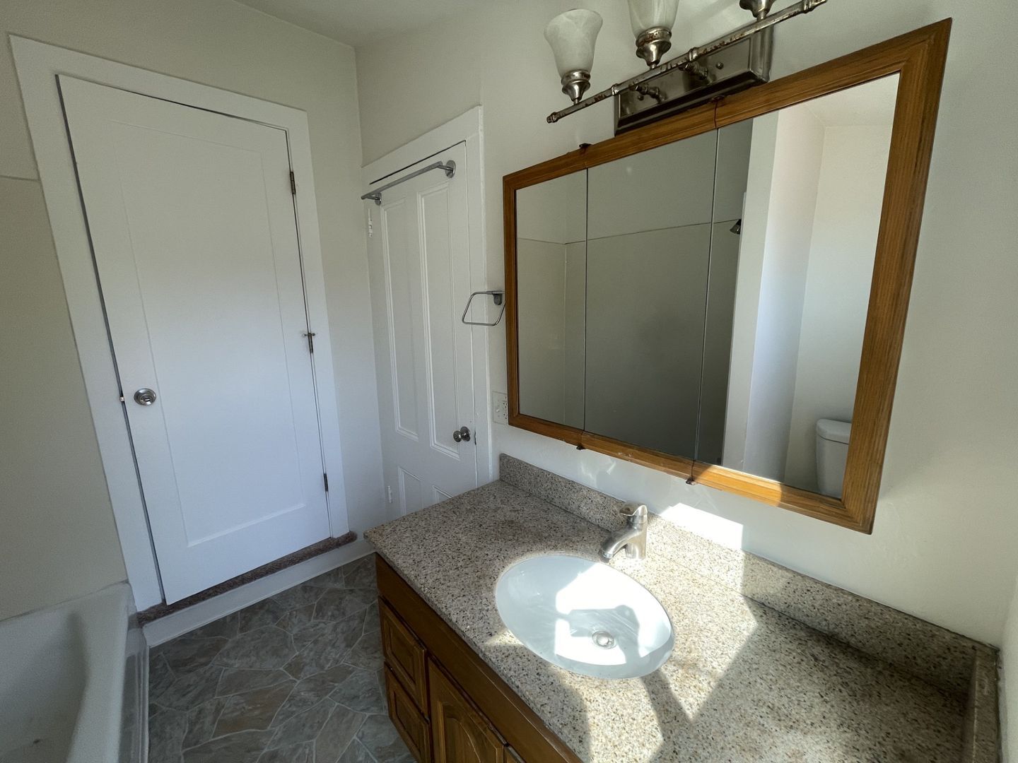 909 Virginia Street Unit A - Vallejo - California - 2 bed, 1 bath rental property