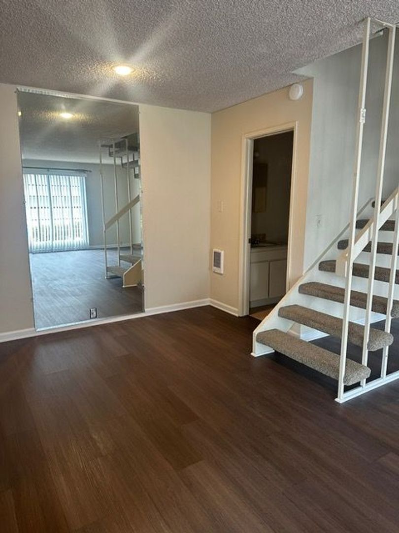 9568 Easter Way - San Diego - California - 3 bed, 2 bath rental property