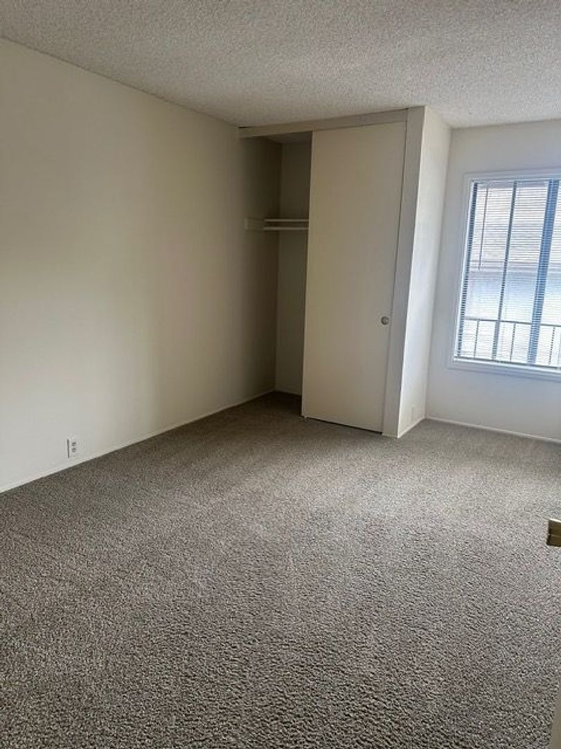 9568 Easter Way - San Diego - California - 3 bed, 2 bath rental property