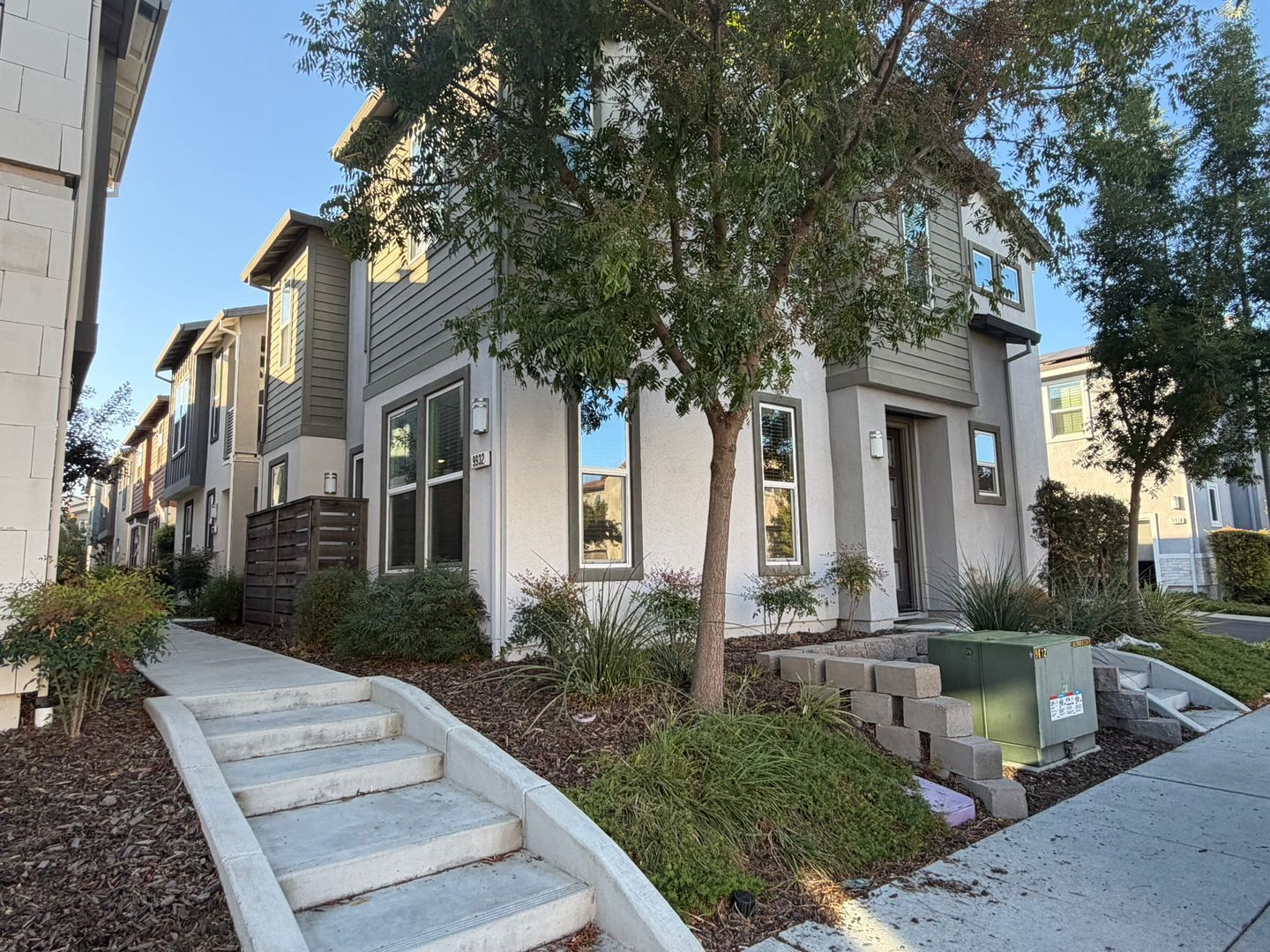9932 Del Surf Lane - Utopia Management