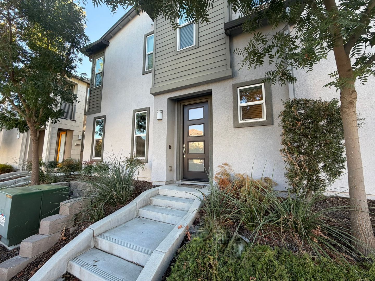 9932 Del Surf Lane  - Elk Grove - California - 3 bed, 2 bath rental property