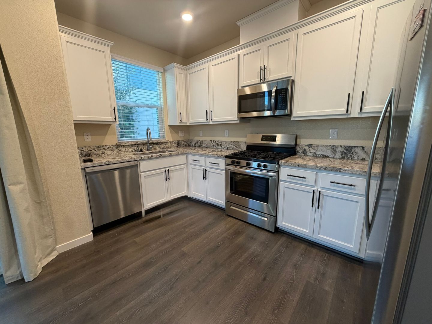 9932 Del Surf Lane  - Elk Grove - California - 3 bed, 2 bath rental property