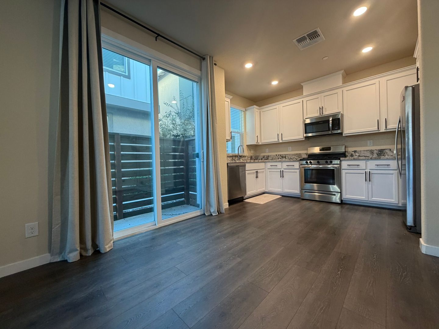 9932 Del Surf Lane  - Elk Grove - California - 3 bed, 2 bath rental property