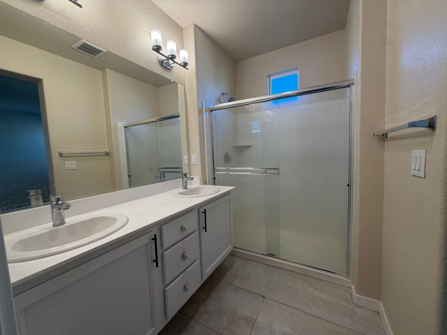 9932 Del Surf Lane  - Elk Grove - California - 3 bed, 2 bath rental property