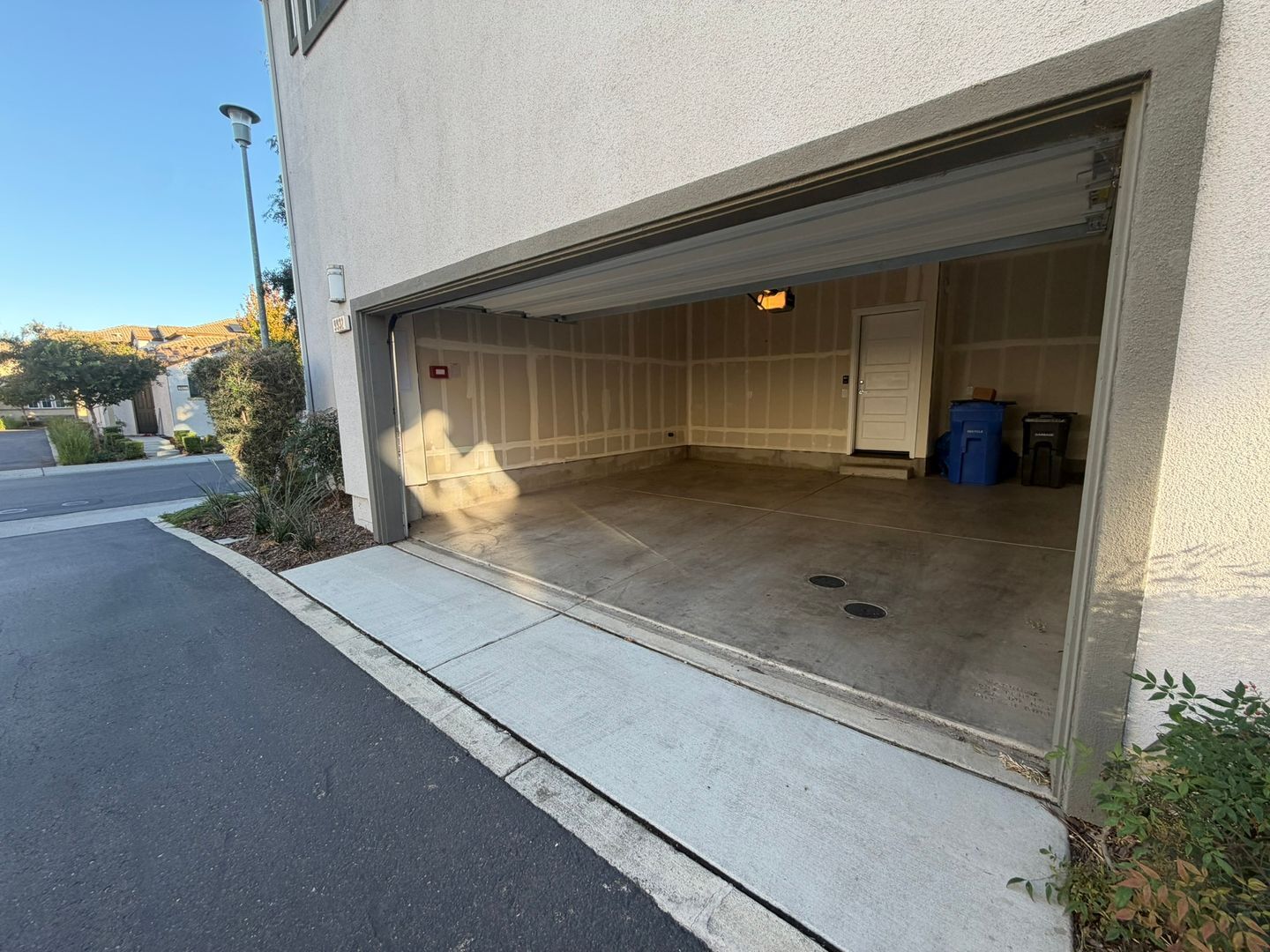 9932 Del Surf Lane  - Elk Grove - California - 3 bed, 2 bath rental property