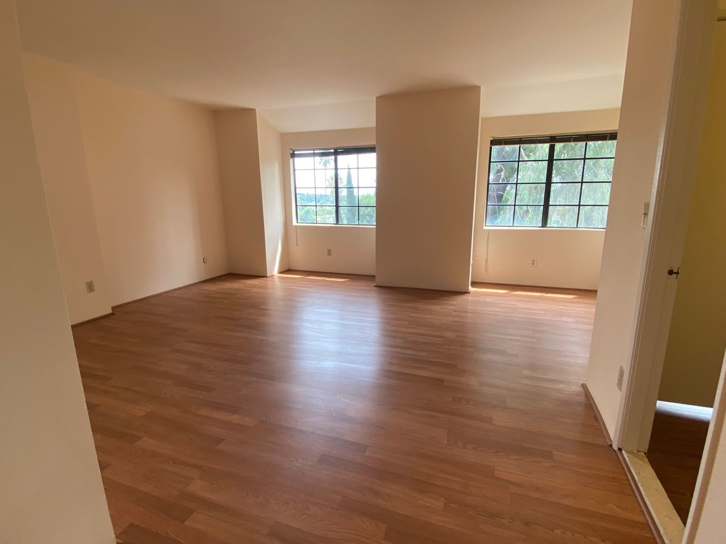 6709 Corie Ln - California - 4 bed, 3.5 bath rental property