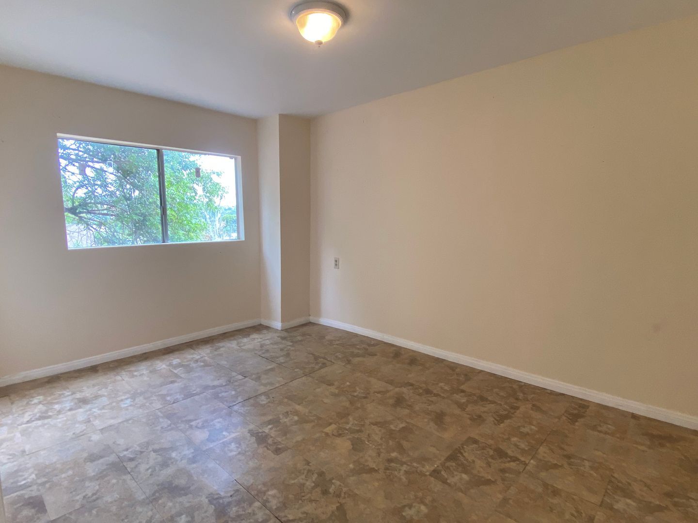 6709 Corie Ln - California - 4 bed, 3.5 bath rental property