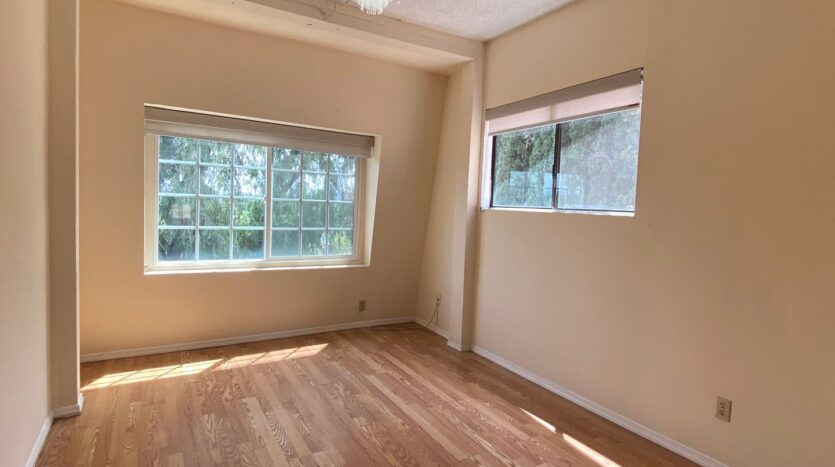 6709 Corie Ln - California - 4 bed, 3.5 bath rental property