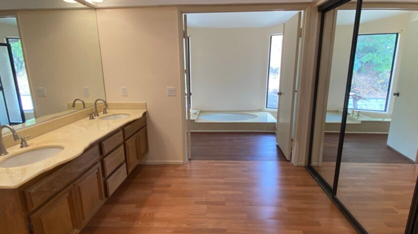 6709 Corie Ln - California - 4 bed, 3.5 bath rental property